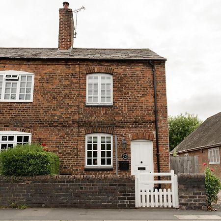 Cosy 2 Bed Cottage In Charming Village Of Christleton - For Up To 5 Екстер'єр фото