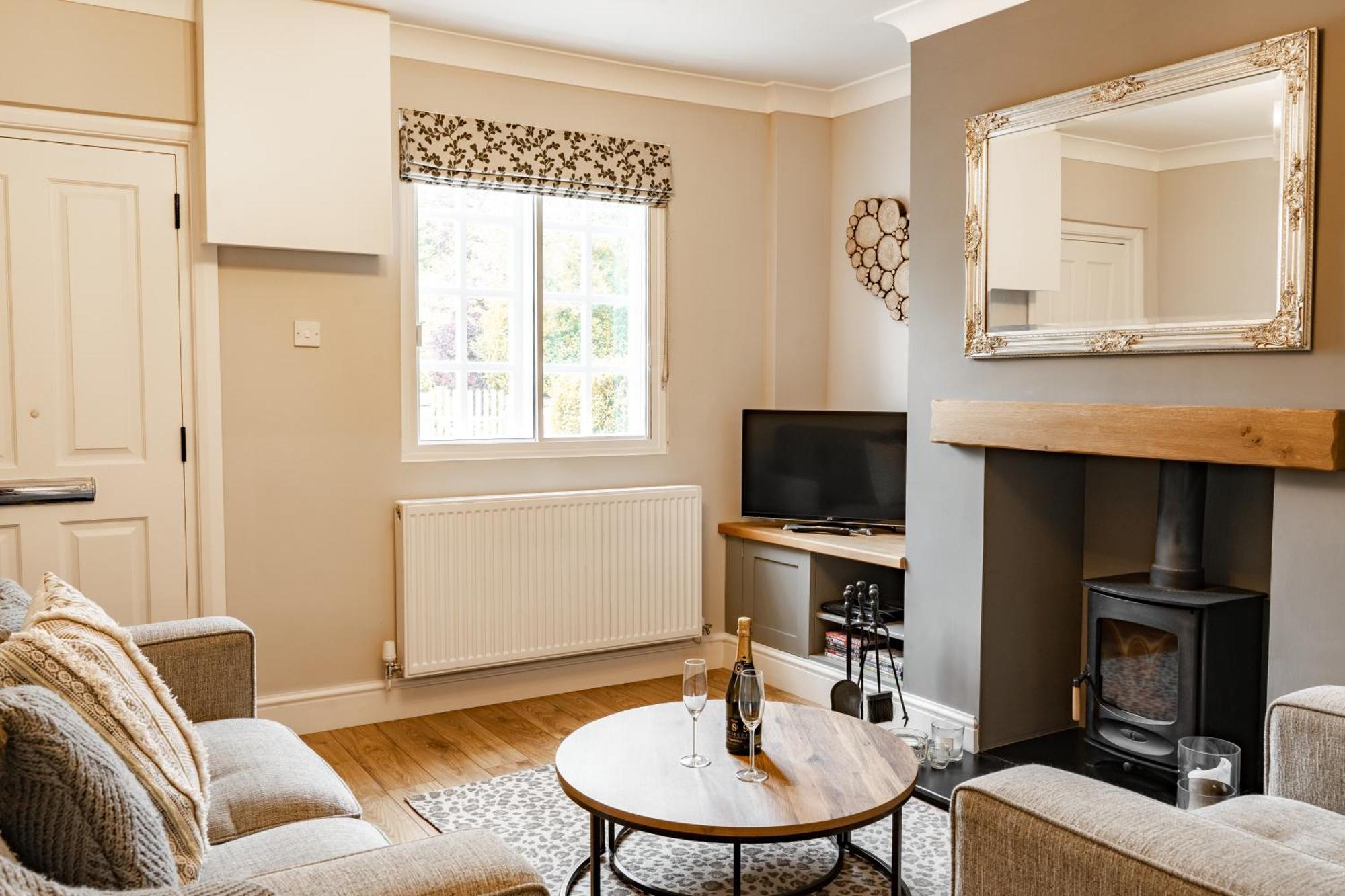 Cosy 2 Bed Cottage In Charming Village Of Christleton - For Up To 5 Екстер'єр фото